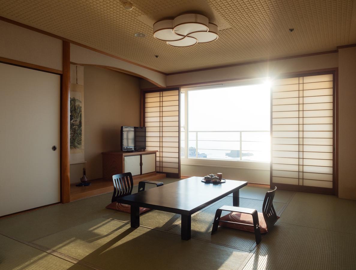 Shirahama Key Terrace Hotel Seamore Exterior photo